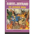 ROBERT EN BERTRAND: 04: DE LEVENDE BRUG (1974)
